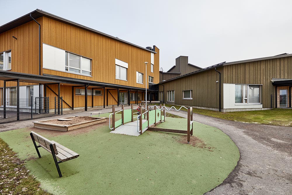 Renkomäki multifunctional building